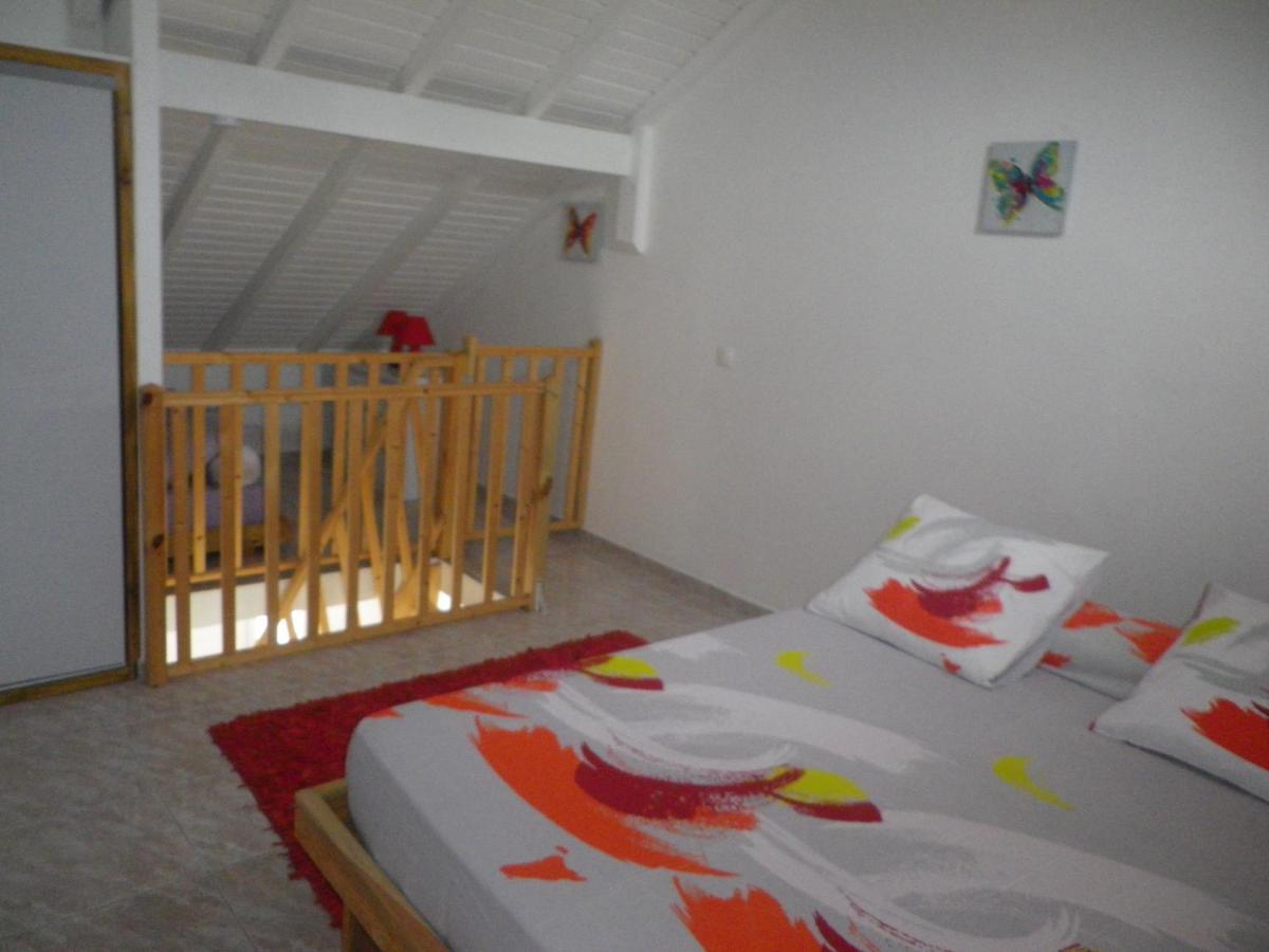 Immeuble Nebot Apartment Grand-Bourg  Ngoại thất bức ảnh